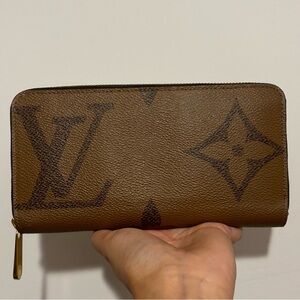 Authentic Louis Vuitton wallet